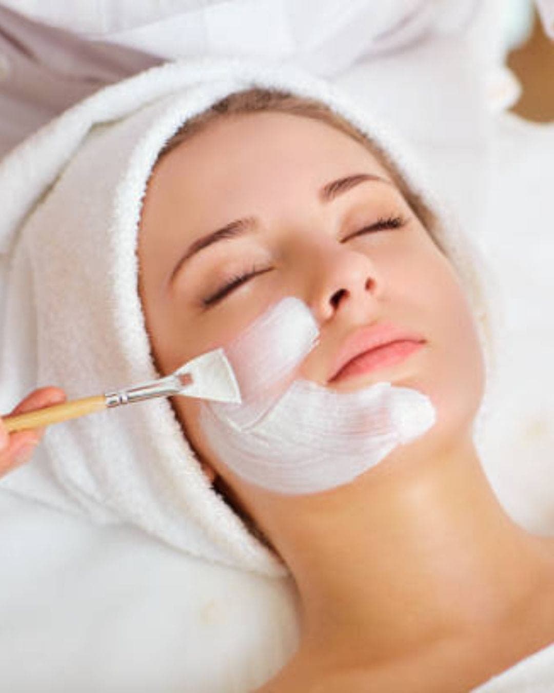 Gezichtsbehandeling bij Salon Meta in Leeuwarden